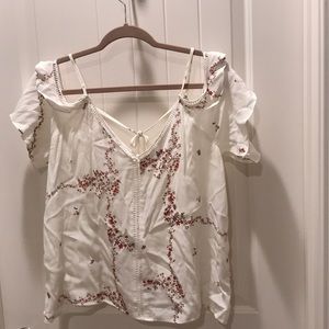Stitch fix top! Adorable!